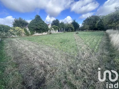 Building plot in Fontenay-en-Parisis (95190)