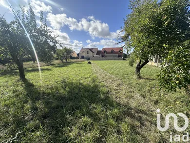 Building plot in Fontenay-en-Parisis (95190)