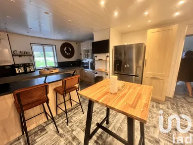 Park home at Vitry-sur-Loire (71140)