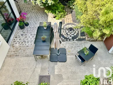 House at Montreuil (93100)