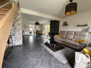 House at Cliron (08090)