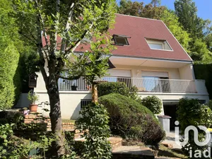 Maison à Fontaine-le-Port (77590)