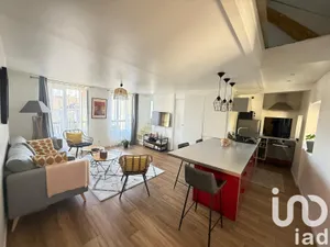 Apartment at La Queue-en-Brie (94510)