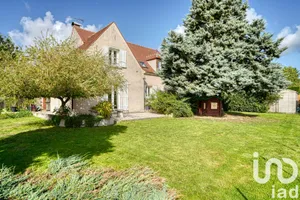 Maison traditionnelle à Baillet-en-France (95560)
