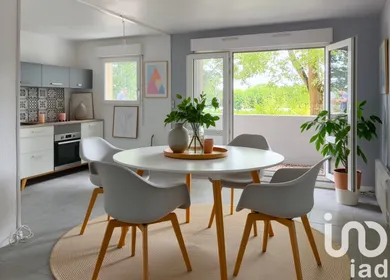 Apartment in Mérignac (33700)