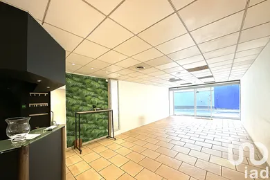 Building at Montargis (45200)