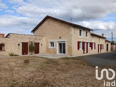 Maison de campagne à La Chapelle-Bâton (86250)