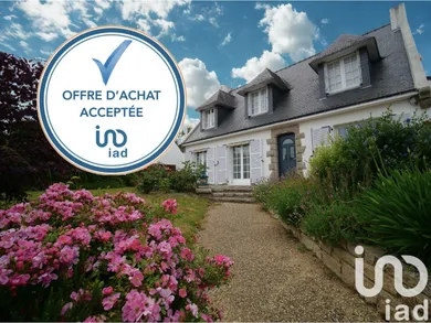 Traditional house at Ploeren (56880)