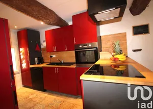 Village house in Puget-Ville (83390)