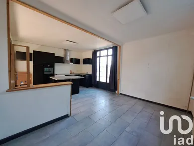 House in Saint-Jean-de-Thouars (79100)