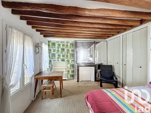 Studio at Paris (75002)