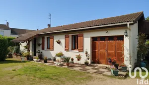 House at La Chapelaude (03380)