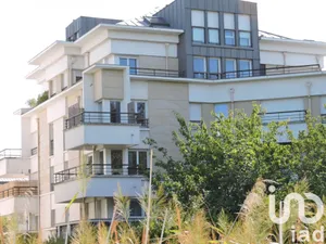 Apartment at Guyancourt (78280)