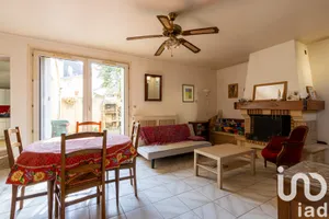 House at Bezons (95870)