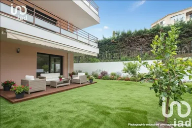 Apartment at Saint-Raphaël (83530)