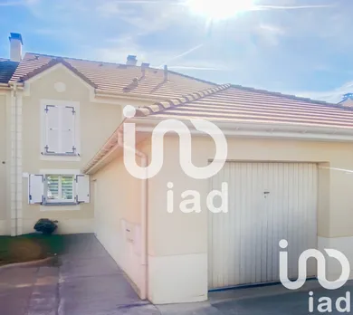 Maison de ville à Combs-la-Ville (77380)