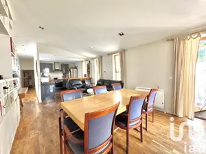 House at Romainville (93230)