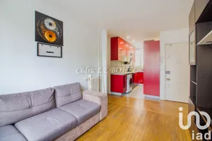 Apartment at Colombes (92700)