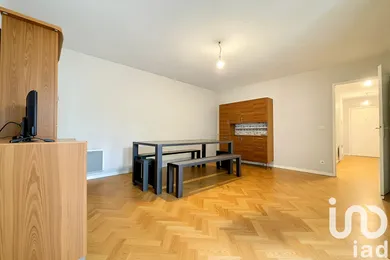 Apartment at Vitry-sur-Seine (94400)
