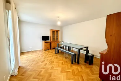 Apartment in Vitry-sur-Seine (94400)