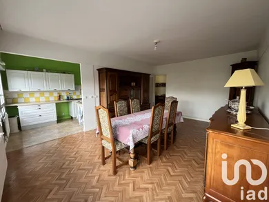 Apartment in Reims (51100)