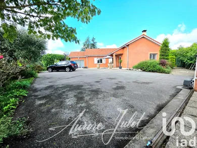 House at Les Abrets (38490)