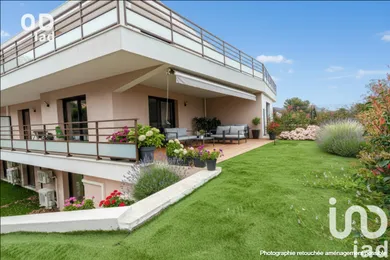 Duplex à Saint-Raphaël (83530)