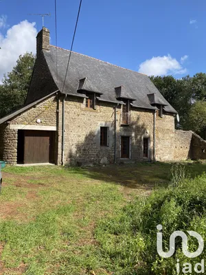 Park home at ROMAZY (35490)