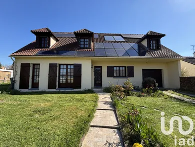 Traditional house at Le Châtelet-en-Brie (77820)