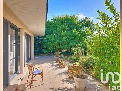 Architectural house in Ploubazlanec (22620)