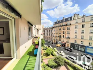 Apartment at Paris (75018)