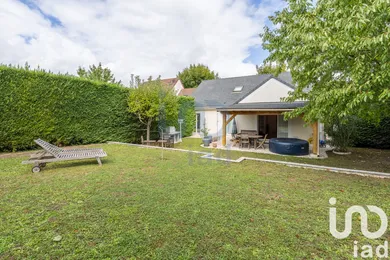 Pavillon à Lieusaint (77127)