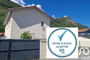 House at Vif (38450)