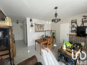 Apartment at Avon (77210)