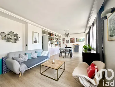Apartment in Clamart (92140)