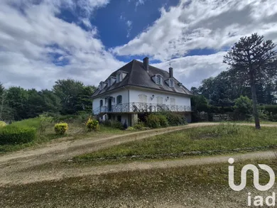 House at L'Isle-Adam (95290)