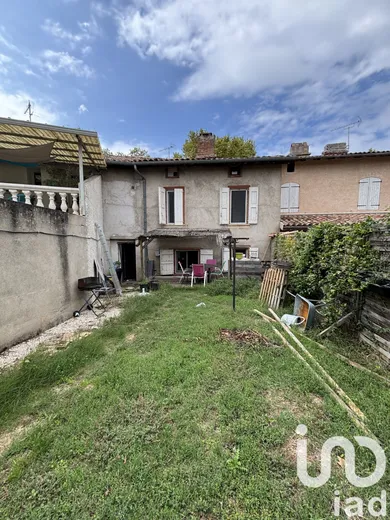 Apartment in Lisle-sur-Tarn (81310)