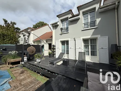 House at Melun (77000)