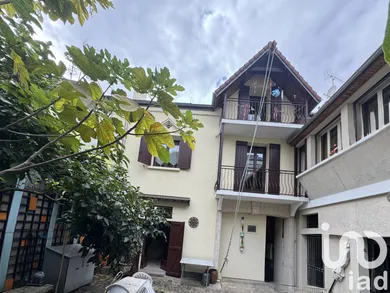 Immeuble à Villejuif (94800)