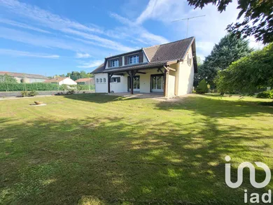 House at Saint-Amand-sur-Fion (51300)