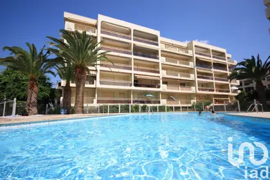 Apartment at Sainte-Maxime (83120)