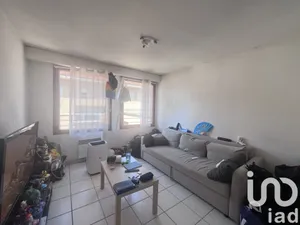 Studio à Aix-en-Provence (13090)