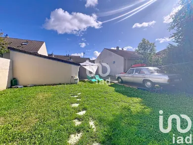 House at Tremblay-en-France (93290)