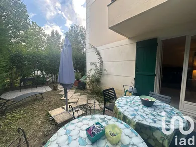 Apartment in Savigny-le-Temple (77176)