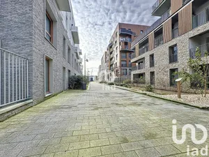 Appartement à Noisy-le-Grand (93160)