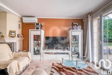 House in Chessy (77700)