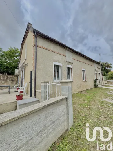 House at Saint-Quentin-le-Verger (51120)