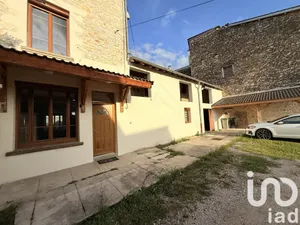 Village house at Poncin (01450)