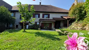 House at Saint-Martin-de-la-Cluze (38650)