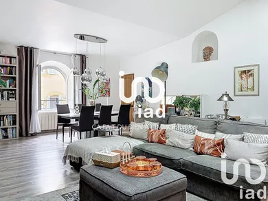 Apartment at Salon-de-Provence (13300)